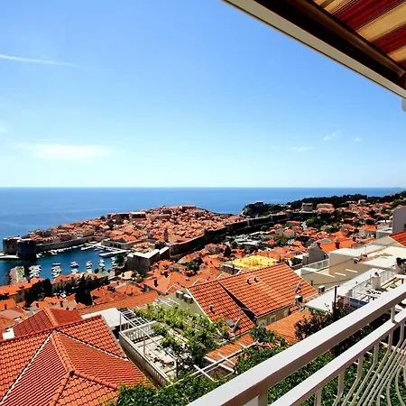 Ante Apartment